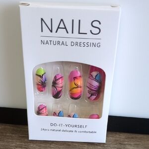 Colorful Floral Nail Set